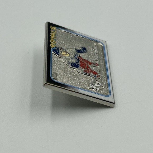 2024 Topps Series 2‎ Bobby Witt Jr. Super Box Exclusive Pin Kansas City Royals - Picture 5 of 9
